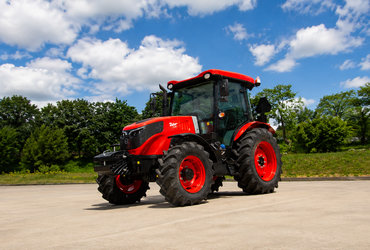 Nová Řada 5: univerzální pracovní traktor pro každodenní provoz
